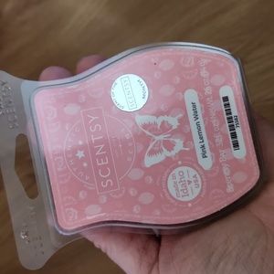 Scentsy Pink Lemon Water Bar